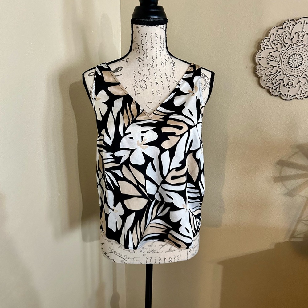 Old Navy silky material sleeveless blouse
